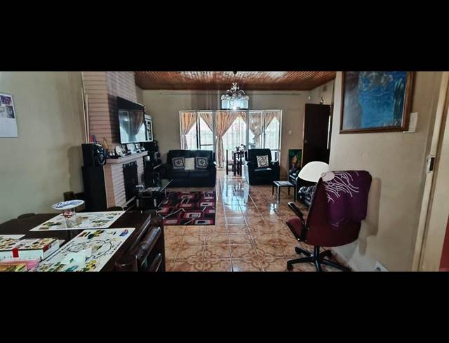 3 BEDROOM HOUSE FOR SALE IN WEST PARK